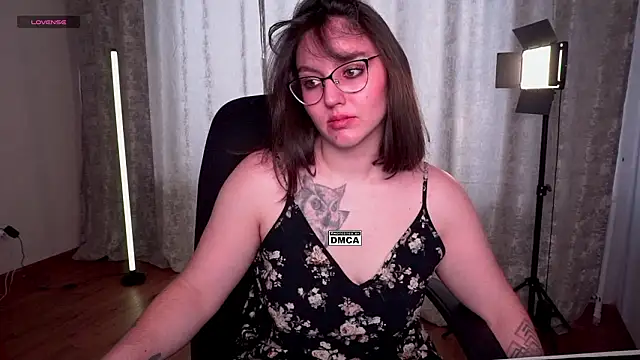 Hoot owl cb online show from March 2026 12:44:02 AM