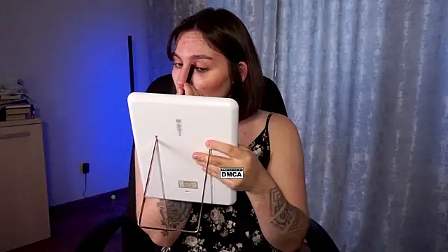 Hoot owl cb online show from October 2025 02:13:02 AM