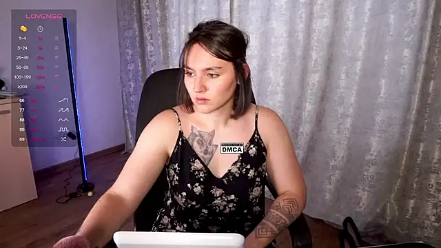 Hoot owl cb online show from November 2025 04:06:01 AM