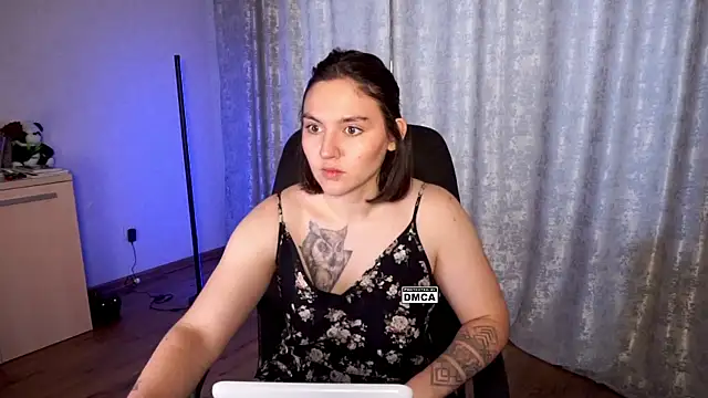 Hoot owl cb online show from October 2025 04:09:01 AM