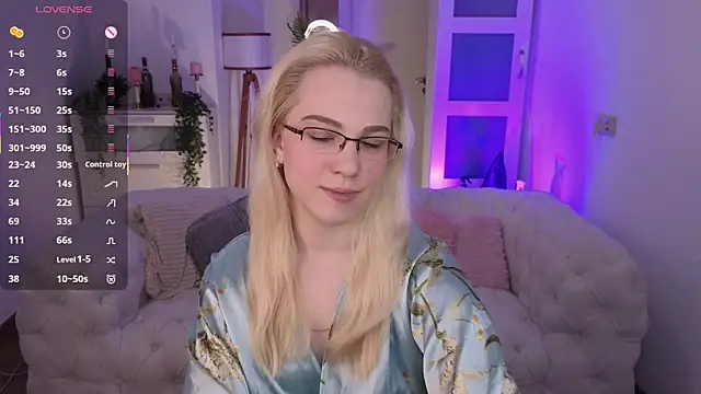 Snapshot of jeancolex chatting on November 2025 06:03:02 AM jeancolex online show from November 2025 06:03:02 AM