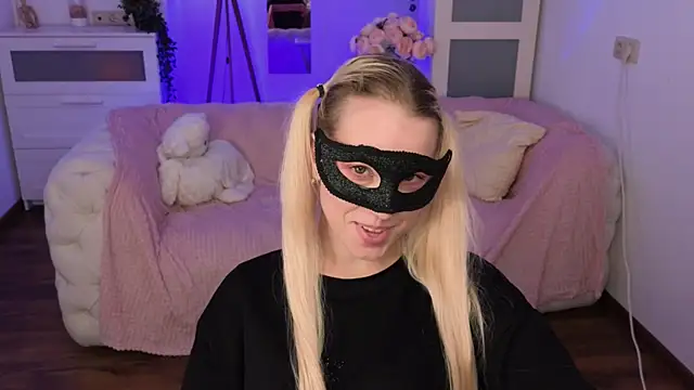 Snapshot of jeancolex chatting on December 2024 12:17:01 PM jeancolex online show from December 2024 12:17:01 PM