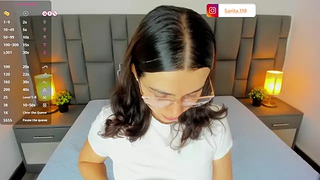 SaraOspinna online show from September 2025 01:57:02 PM