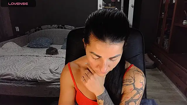 Aria Dl online show from December 2025 12:29:01 PM