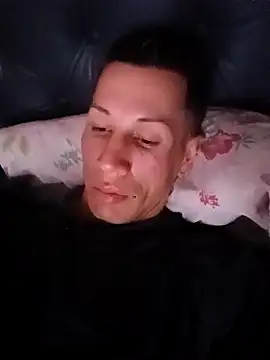 FlacoDani online show from April 2026 11:48:02 AM