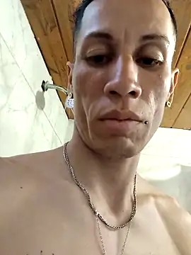 Snapshot of FlacoDani chatting on September 2025 05:20:01 PM FlacoDani online show from September 2025 05:20:01 PM