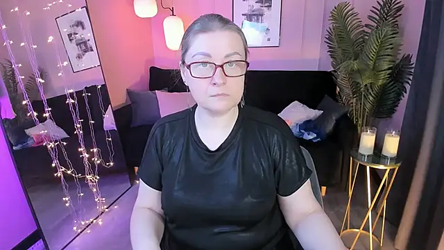 AlexandraKind online show from March 2026 08:42:02 PM