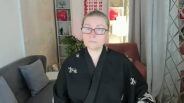 AlexandraKind online show from February 2026 01:40:01 PM