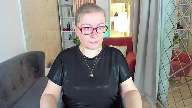 AlexandraKind online show from January 2026 01:37:02 PM