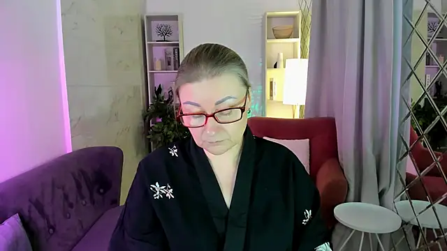 Snapshot of AlexandraKind chatting on November 2025 08:36:02 PM AlexandraKind online show from November 2025 08:36:02 PM