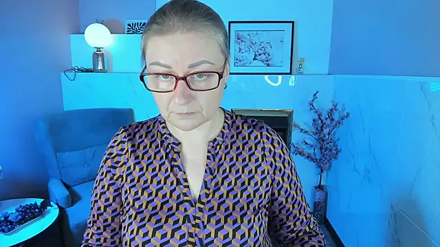 Snapshot of AlexandraKind chatting on November 2025 08:34:01 PM AlexandraKind online show from November 2025 08:34:01 PM