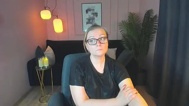 Snapshot of AlexandraKind chatting on March 2025 07:58:02 PM AlexandraKind online show from March 2025 07:58:02 PM