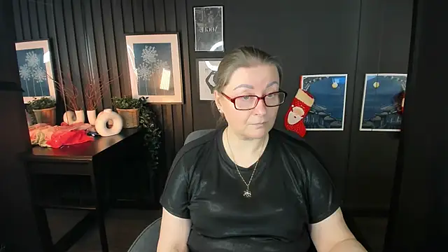 AlexandraKind online show from January 2026 01:25:02 PM