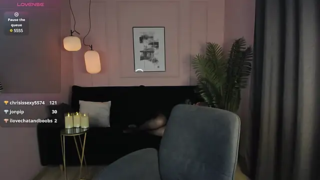 Snapshot of AlexandraKind chatting on March 2025 12:20:02 AM AlexandraKind online show from March 2025 12:20:02 AM