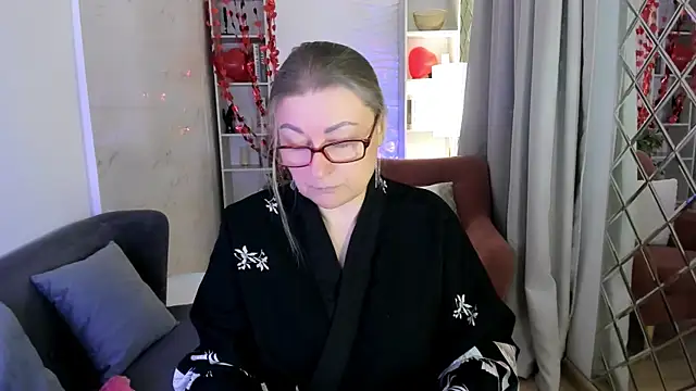 AlexandraKind online show from February 2026 08:31:02 PM