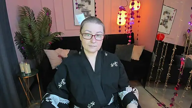 AlexandraKind online show from February 2026 01:46:02 PM