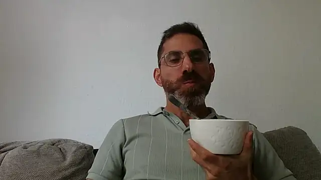 alcatraz009 online show from October 2025 11:07:01 AM