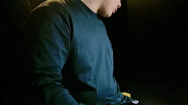 Snapshot of undo-busoku69 chatting on January 2025 05:55:01 PM undo-busoku69 online show from January 2025 05:55:01 PM