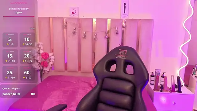 Andy tay1 online show from October 2025 03:07:01 AM