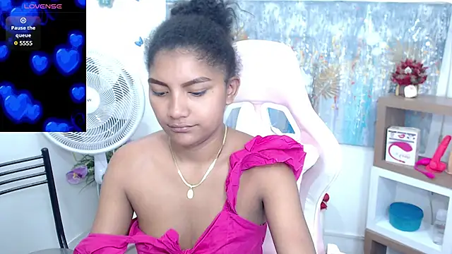 elly willis online show from February 2025 06:23:01 PM