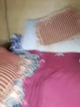 LOOLOOO123123 online show from December 2025 06:29:02 PM