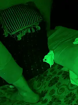 Snapshot of LOOLOOO123123 chatting on January 2026 06:50:01 AM LOOLOOO123123 online show from January 2026 06:50:01 AM