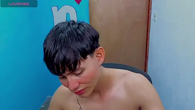 tanjiro cute online show from April 2026 04:30:02 AM