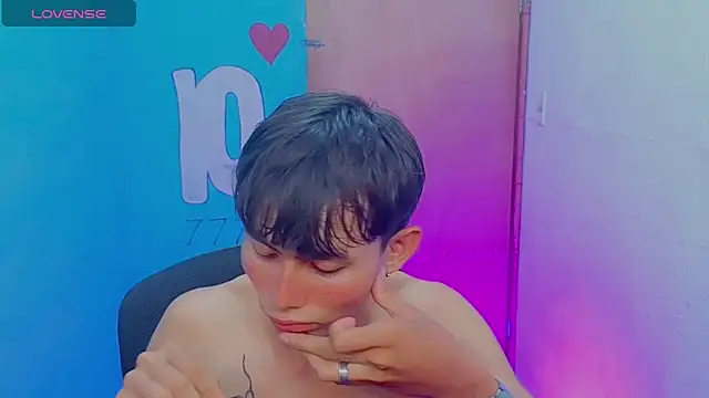 tanjiro cute online show from March 2026 04:57:02 AM