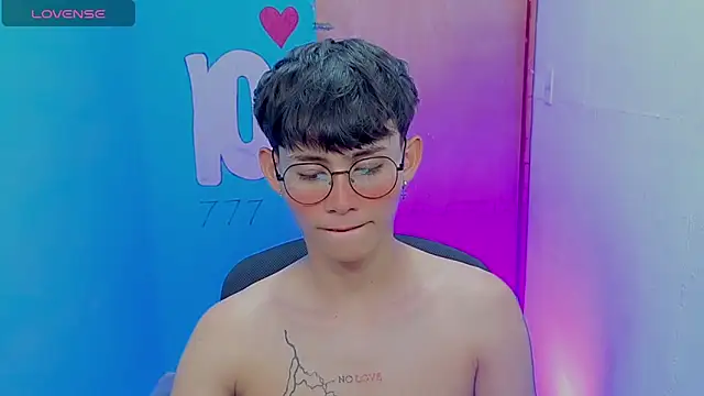 tanjiro cute online show from May 2026 10:17:01 PM