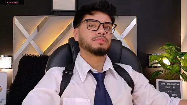 Tommidubois online show from November 2025 04:38:02 AM