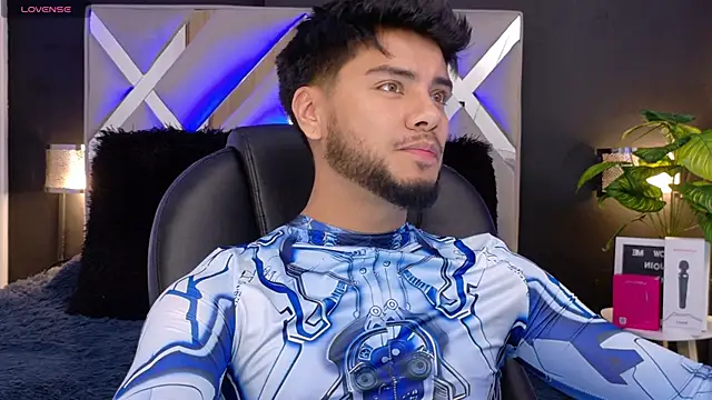 Tommidubois online show from November 2025 04:01:02 AM