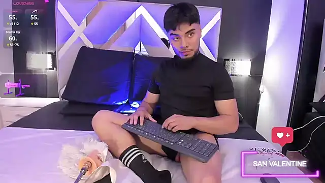Tommidubois online show from February 2025 07:27:01 PM