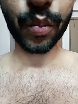 Snapshot of Vignesh3246 chatting on October 2025 06:30:01 PM Vignesh3246 online show from October 2025 06:30:01 PM