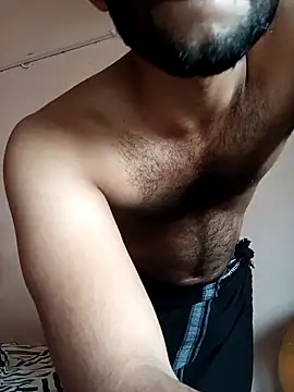 Snapshot of Vignesh3246 chatting on November 2025 09:35:02 AM Vignesh3246 online show from November 2025 09:35:02 AM