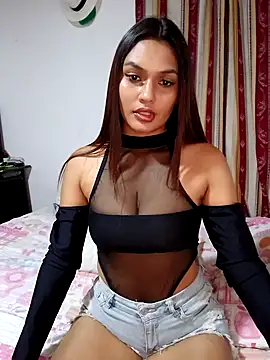 CriistalEvans online show from December 2024 04:02:02 AM