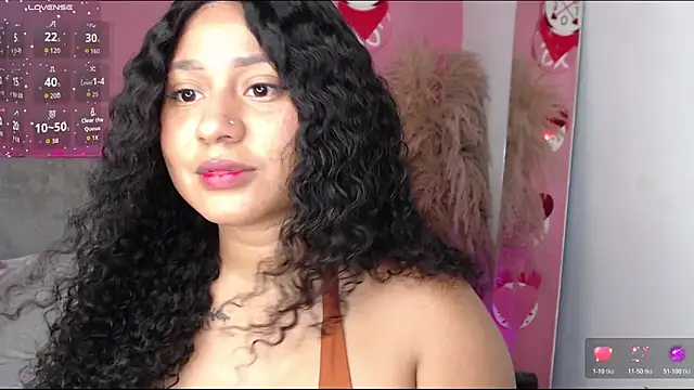 alinakiss online show from March 2026 06:42:01 PM