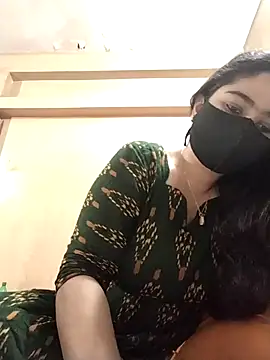 Magical Girl- online show from November 2025 03:10:02 AM