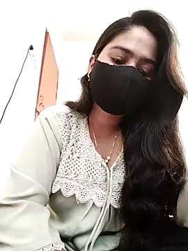 Snapshot of Magical_Girl- chatting on February 2026 05:18:01 AM Magical Girl- online show from February 2026 05:18:01 AM