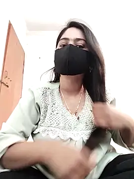 Snapshot of Magical_Girl- chatting on March 2026 04:13:01 AM Magical Girl- online show from March 2026 04:13:01 AM