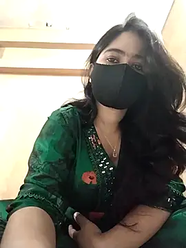 Magical Girl- online show from November 2025 04:38:01 AM