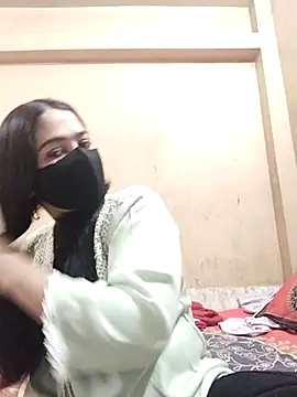 Snapshot of Magical_Girl- chatting on December 2025 04:03:02 AM Magical Girl- online show from December 2025 04:03:02 AM