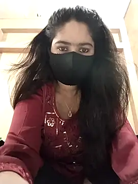 Magical Girl- online show from November 2025 03:56:02 AM