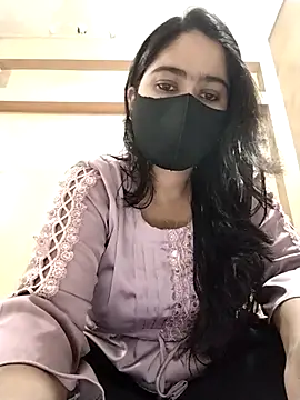 Magical Girl- online show from November 2025 04:12:02 AM