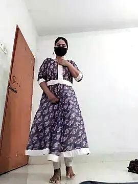 Snapshot of Magical_Girl- chatting on February 2026 04:36:02 AM Magical Girl- online show from February 2026 04:36:02 AM