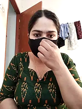 Snapshot of Magical_Girl- chatting on January 2026 06:28:02 AM Magical Girl- online show from January 2026 06:28:02 AM