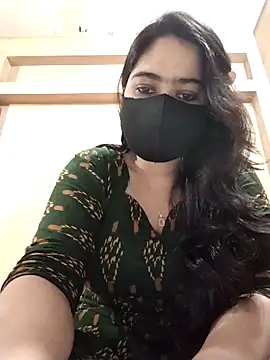 Magical Girl- online show from December 2025 04:07:01 AM