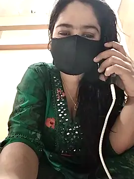 Magical Girl- online show from November 2025 04:28:01 AM