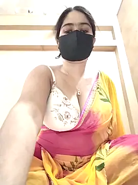 Magical Girl- online show from October 2025 04:24:01 AM