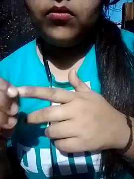 Love-Veronica online show from March 2026 05:40:01 PM