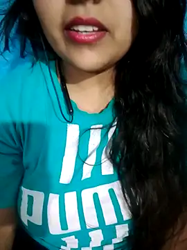 Love-Veronica online show from April 2026 06:03:02 PM